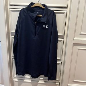 Boys size YMD UNDER ARMOUR long sleeve 1/4  zip performance shirt